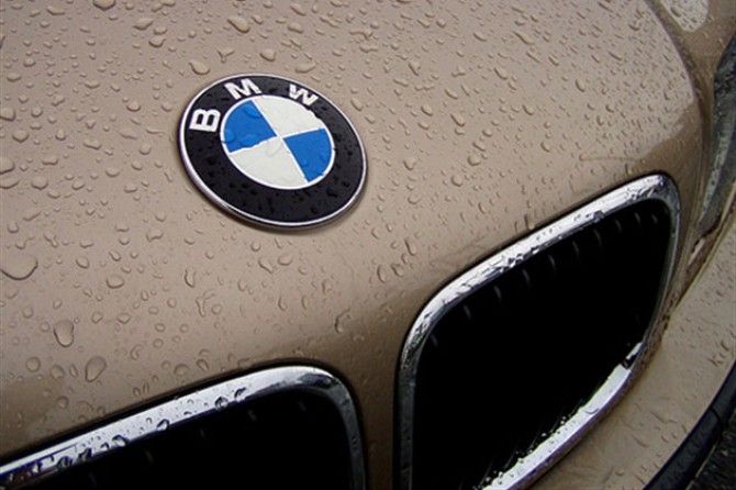 BMW  6 .      Daimler  
