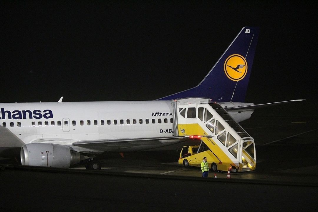 : Lufthansa   
