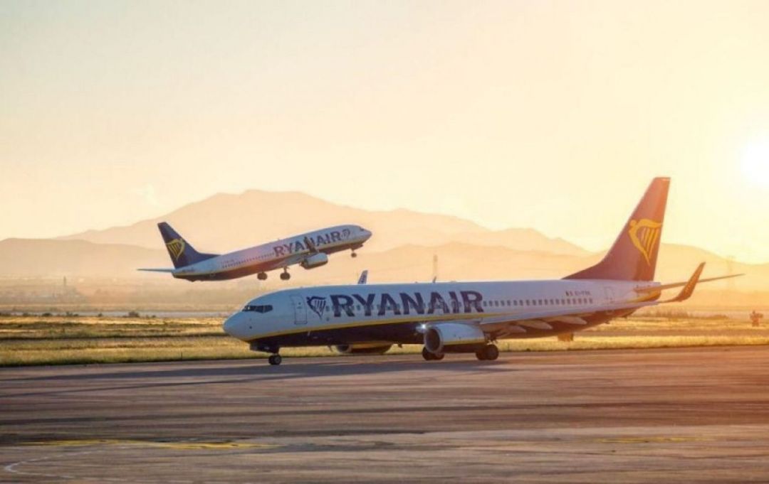 Ryanair     20% -  