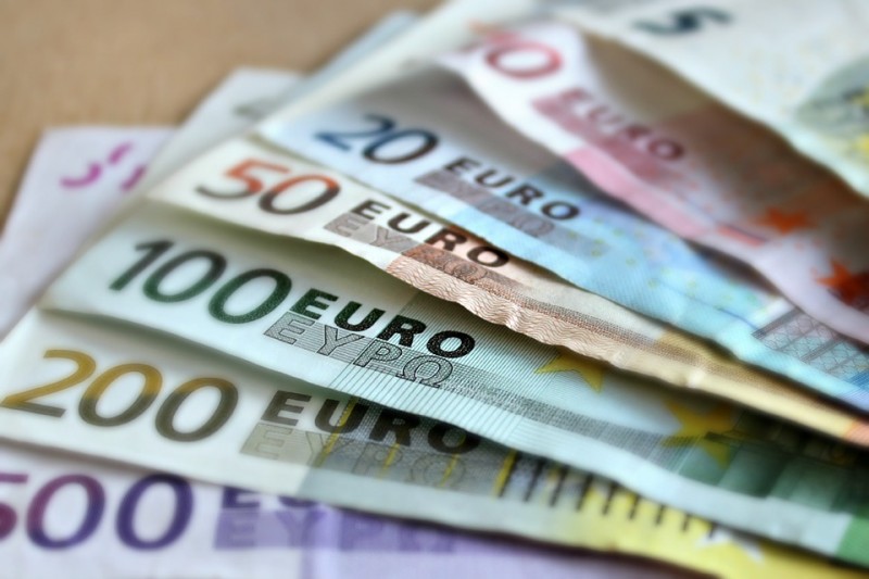 Деньги: В странах Евросоюза вводятся новые международные банковские счета