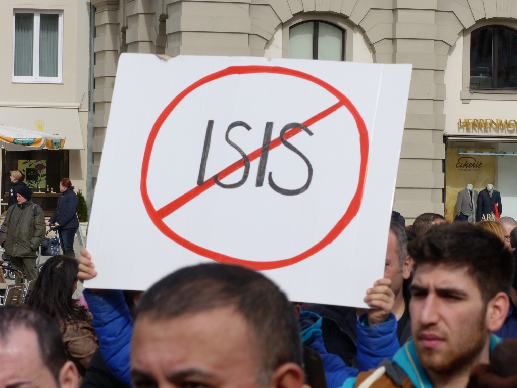Общество: Президент федеральной службы защиты конституции ФРГ предостерегает немцев от следующих покушений ИГИЛ