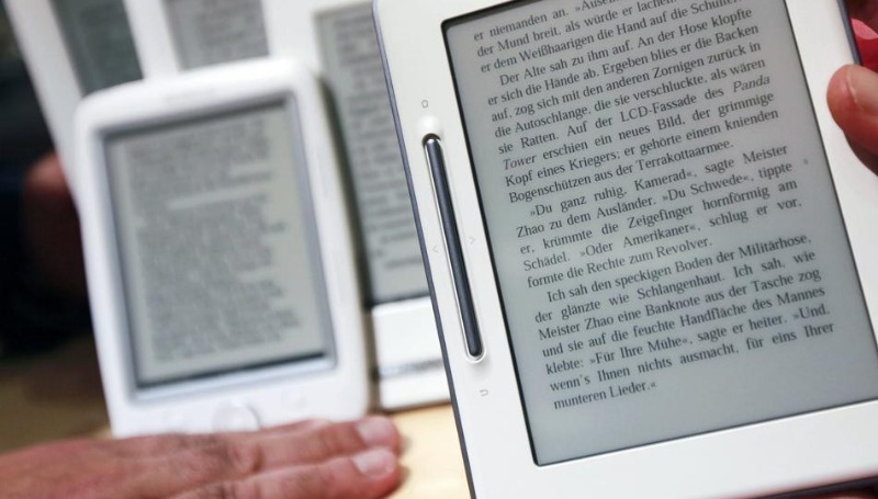Деньги: Издателей обяжут сложить цену электронным книгам