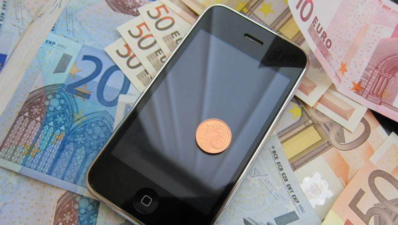 Деньги: Европейцы не будут платить за роуминг
