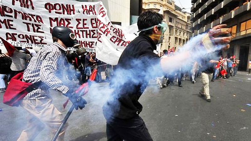 Новости: Меры жесткой экономии в Греции — народ негодует