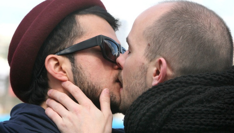 Новости: Полиция скрывает правду о гомосексуалистах