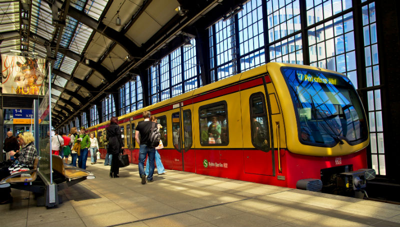 Деньги: Строительство новой линии S-Bahn затормозилось