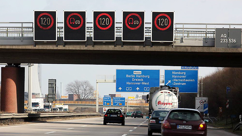 Новости: Умные технологии на дорогах Германии