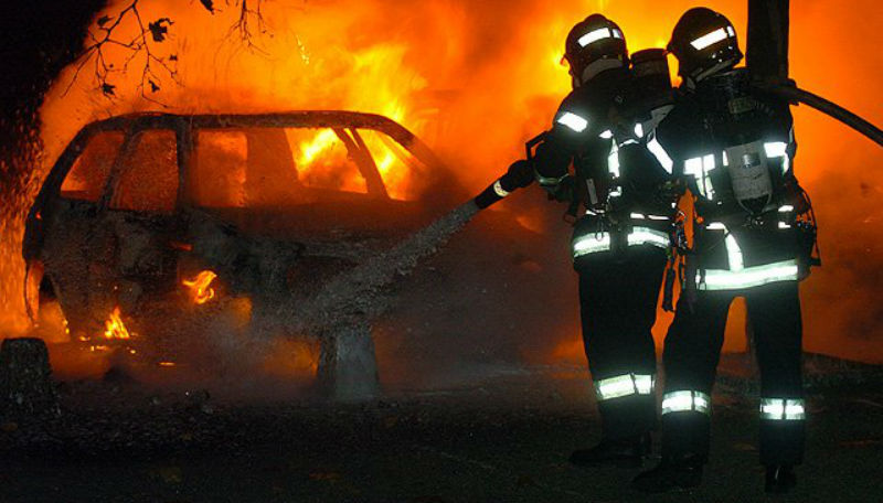 Новости: В Берлине снова подожгли автомобили