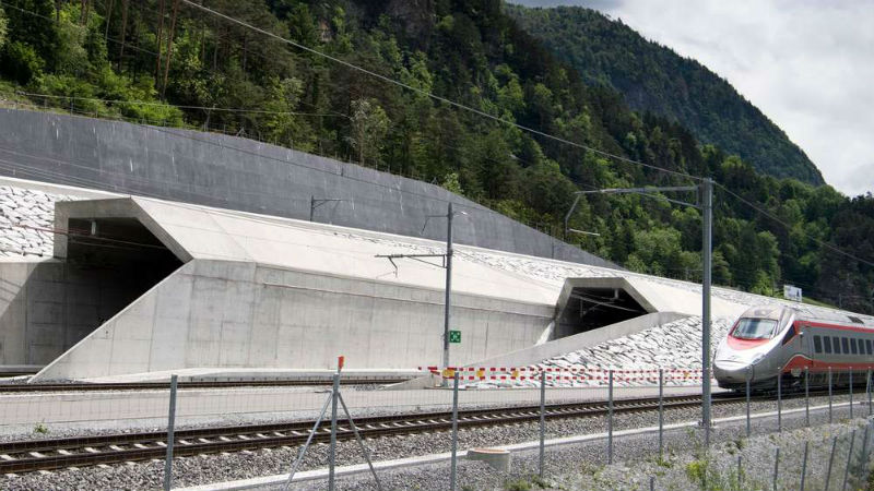 Новости: Открывается самый длинный тоннель в мире