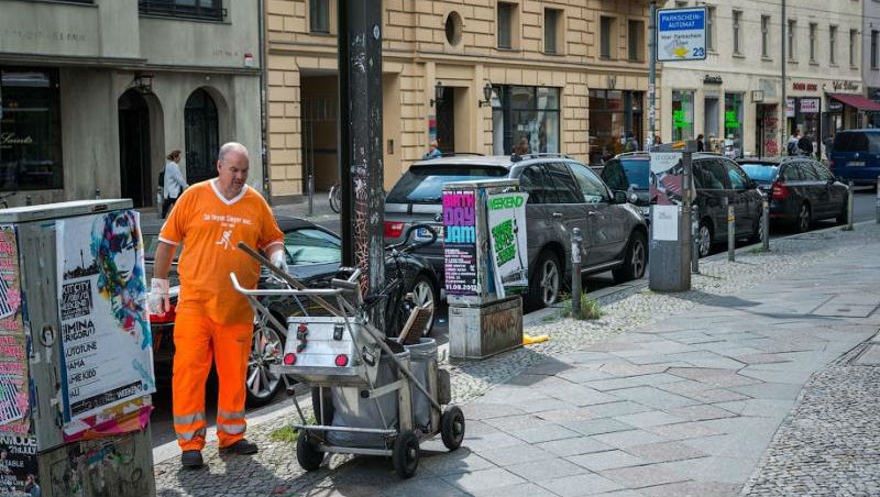 Новости: Берлинские власти озаботились уборкой парков