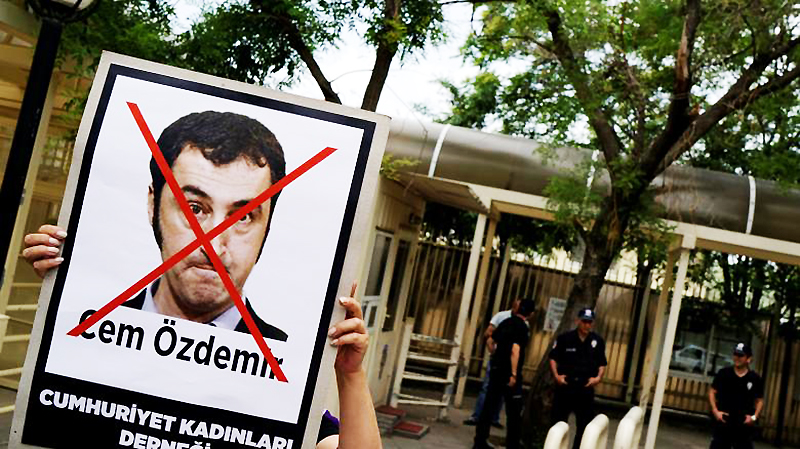 Новости: Эрдоган требует проверки «на кровь»