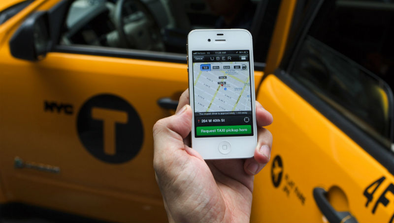 Новости: Такси можно будет заказывать через Facebook
