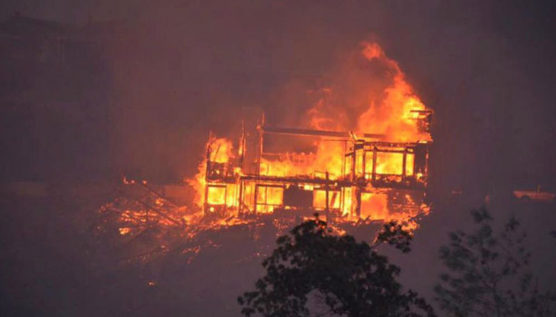 Новости: Пожар в Калифорнии – сгорело 80 домов
