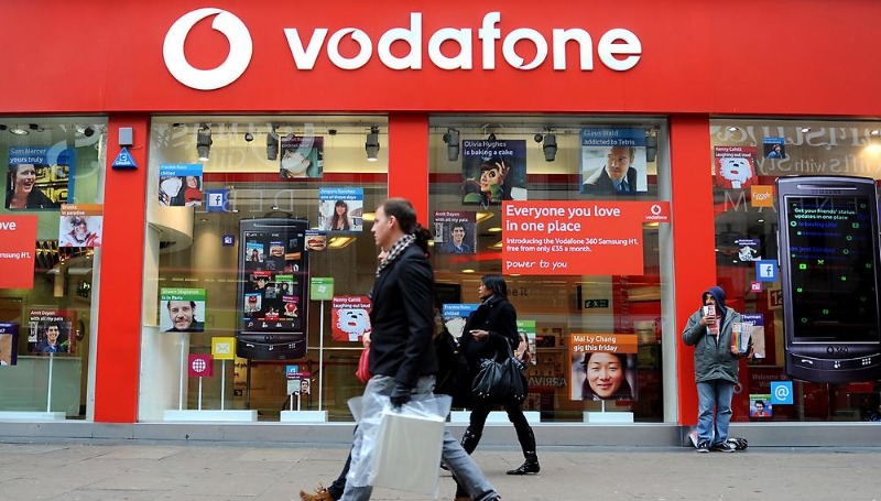 Деньги: Vodafone первый на выход: бизнес бежит из Британии