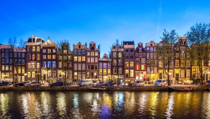 Происшествия: Гонки мажоров в Амстердаме (видео)