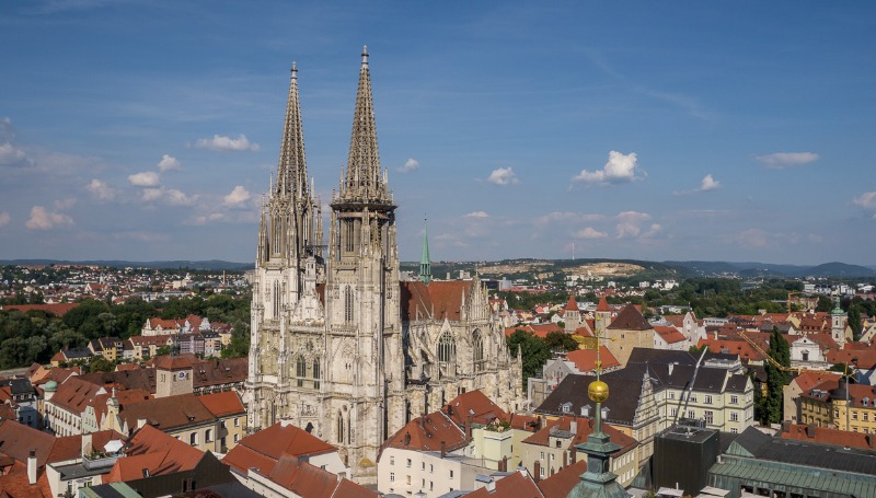 Новости: Беженцы захватили собор в Регенсбурге