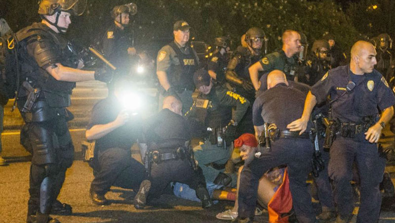 Новости: Новые столкновения с полицией в США