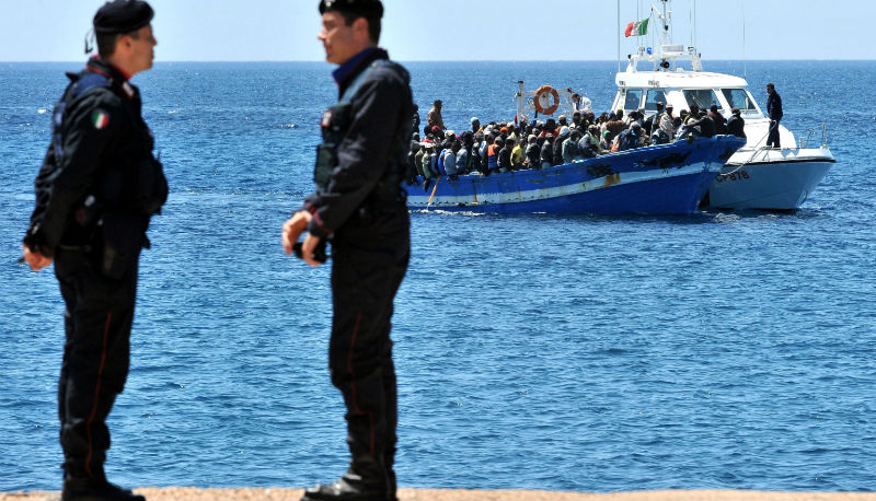 Новости: В море выловили более 20 мертвых беженцев