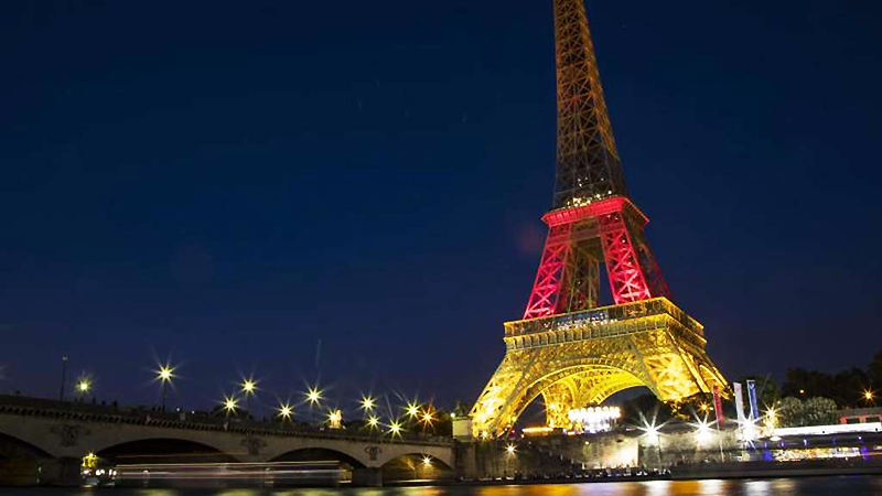 Новости: Париж почтил память жертв трагедии в Мюнхене
