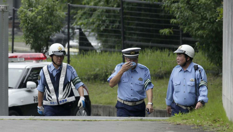 Новости: Японец застрелил 19 инвалидов