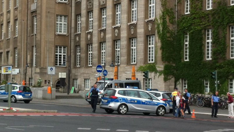 Новости: В Берлине нашли бесхозный рюкзак, работают взрывотехники