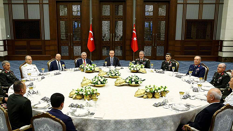 Новости: Правительство Турции «чистит» органы юстиции