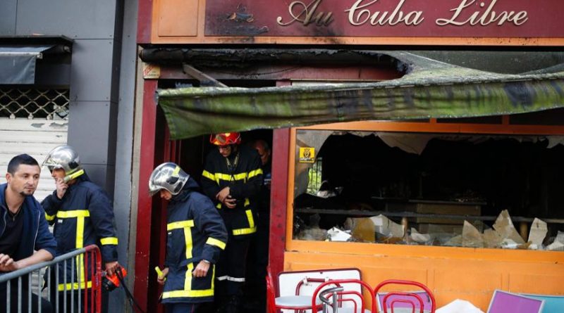 Новости: Причиной смертоносного пожара в баре стал именинный торт (фото)