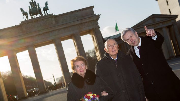 Культура: Бранденбургским воротам – 225 лет
