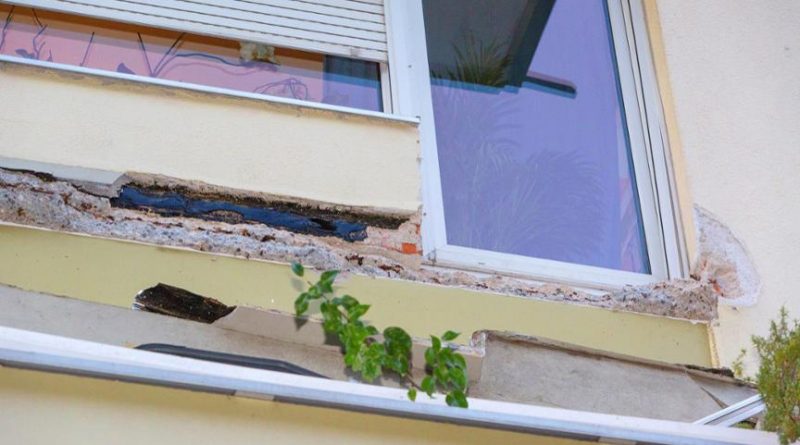 Происшествия: В жилом доме обвалился балкон