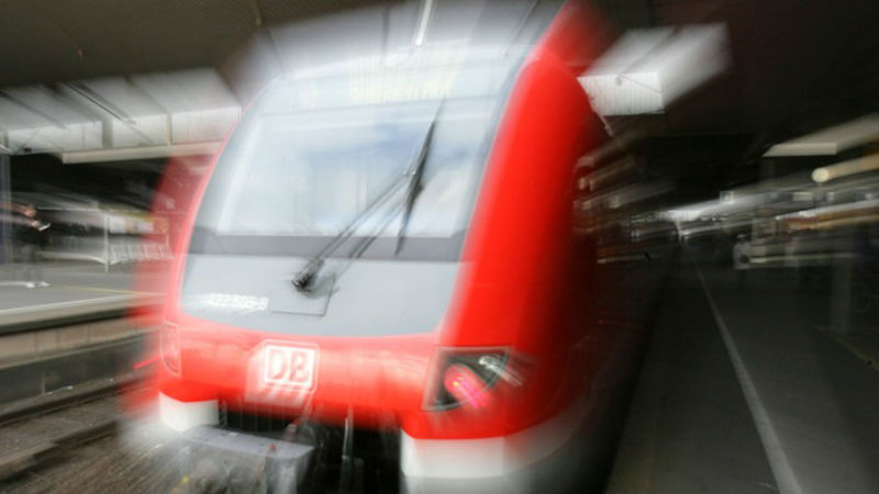 Новости: В выходные отменены поезда из Дюссельдорфа в Кельн