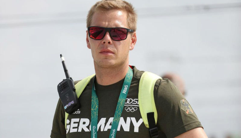 Новости: Немецкий тренер в критическом состоянии после аварии в Рио
