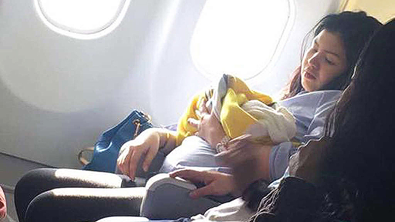 Новости: Роды в небесах: ребенок появился на свет на борту самолета