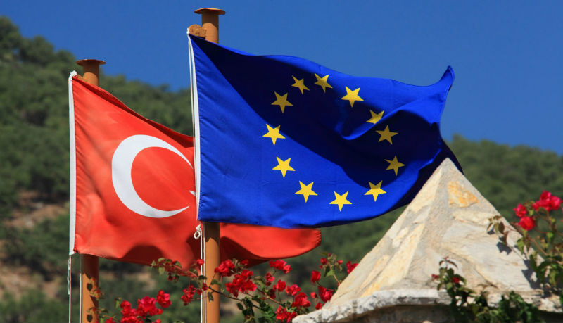 Новости: Безвизовый режим для Турции невозможен по техническим причинам