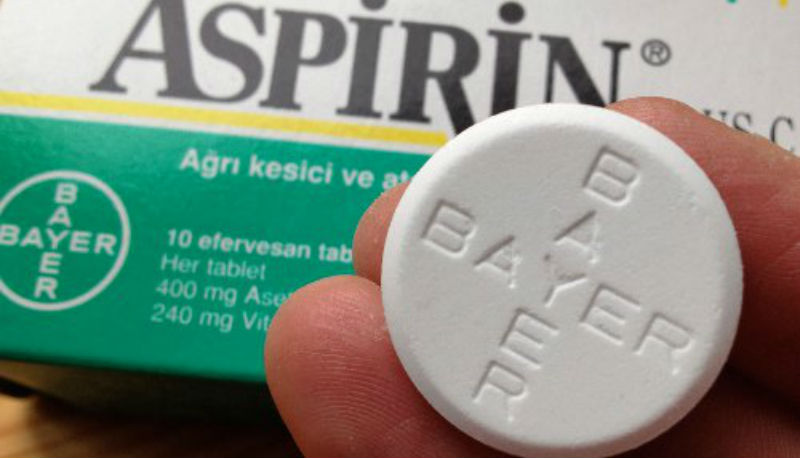 Деньги: Почему в Германии такой дорогой аспирин