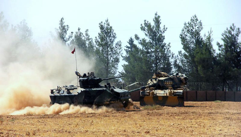 Новости: Турция наносит ответный удар по позициям ИГ
