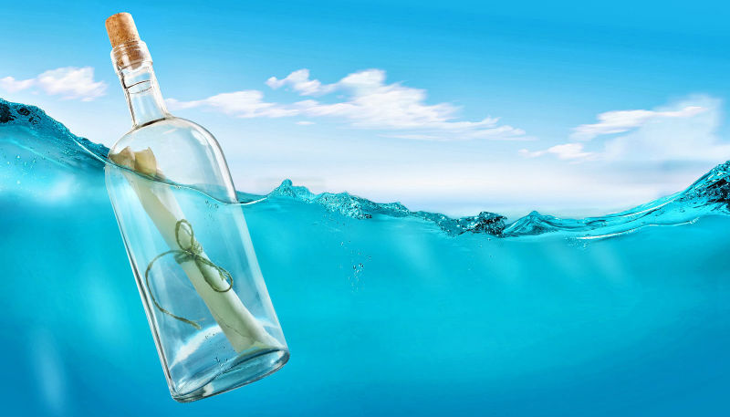 Новости: Спустя 21 год море вернуло бутылку с посланием