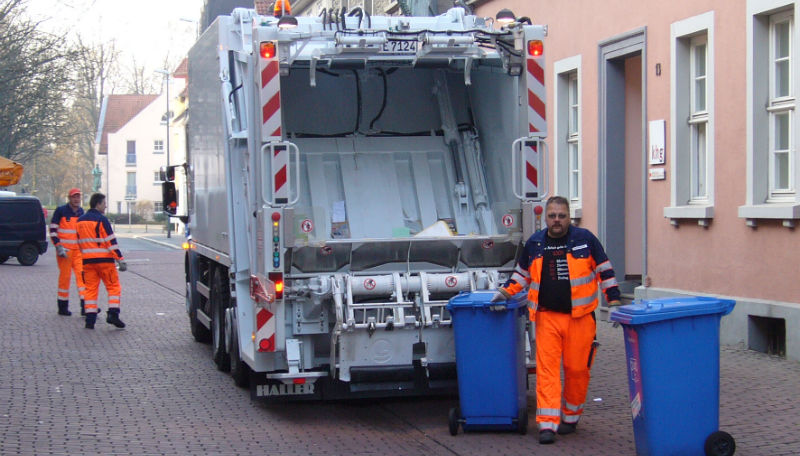 Новости: В Ойскирхене появились умные мусоровозы