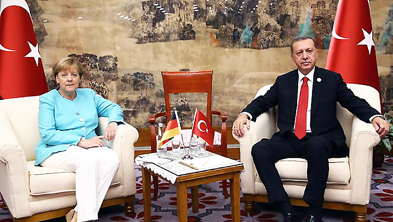 Новости: В Китае состоялась встреча Меркель и Эрдогана