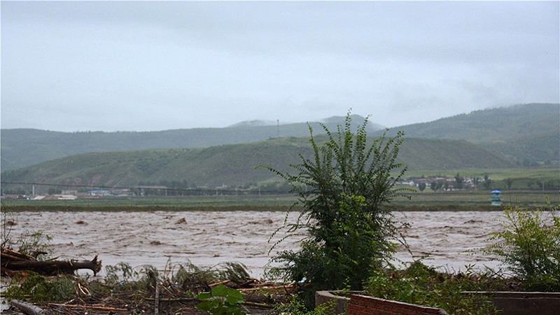 Новости: Наводнение в Северной Корее унесло жизни 130 человек