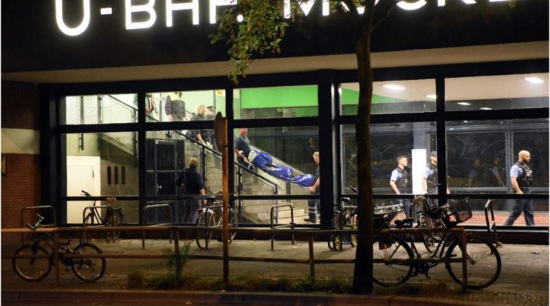Новости: На крыше вагона метро нашли труп