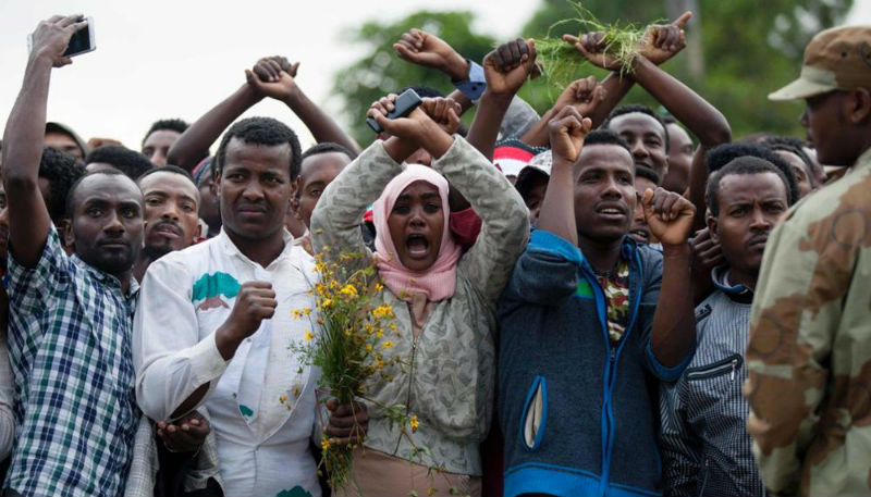 Новости: Во время протестов в Эфиопии в давке погибло более 50 человек