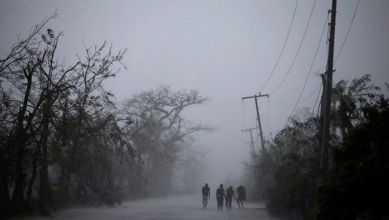 Новости: После разрушений в Доминикане ураган Мэтью движется к Кубе