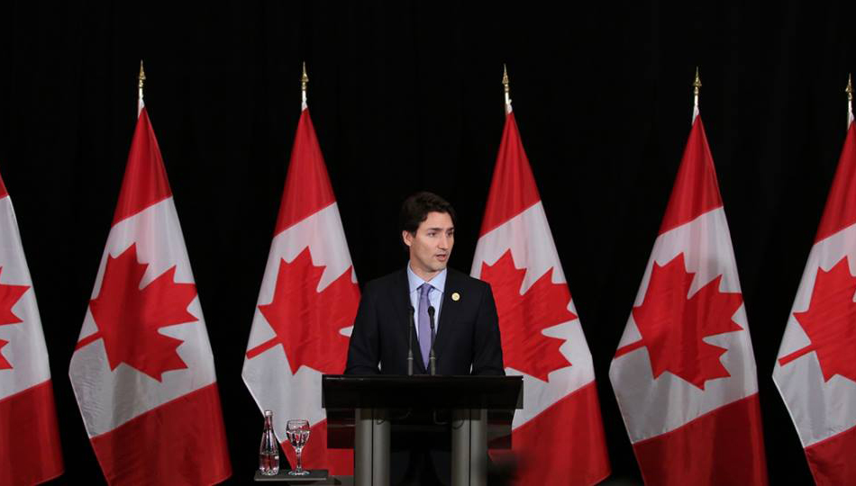Отовсюду обо всем: Канада готова принять в 2017 году 300 000 переселенцев