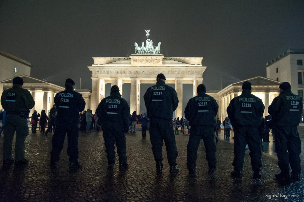 Новости: На выходных в Берлине прошел митинг против Трампа