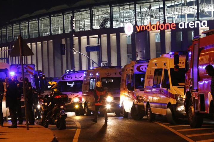 Отовсюду обо всем: Двойной теракт в Стамбуле: 29 погибших