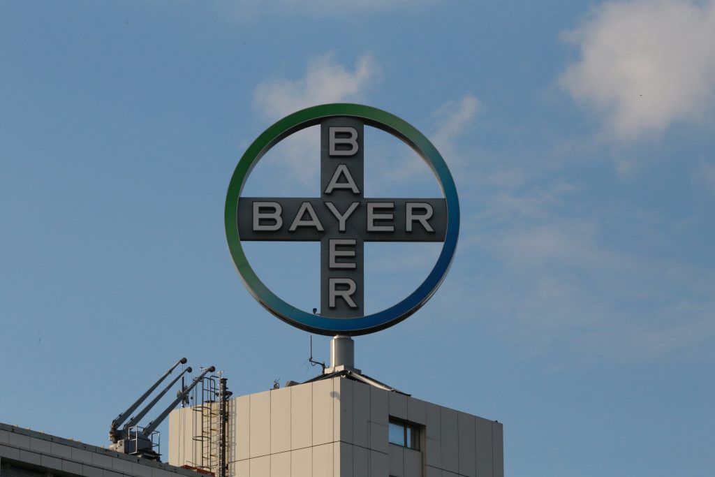Общество: Крупнейшая сделка года на мировом рынке: слияние Bayer и Monsanto