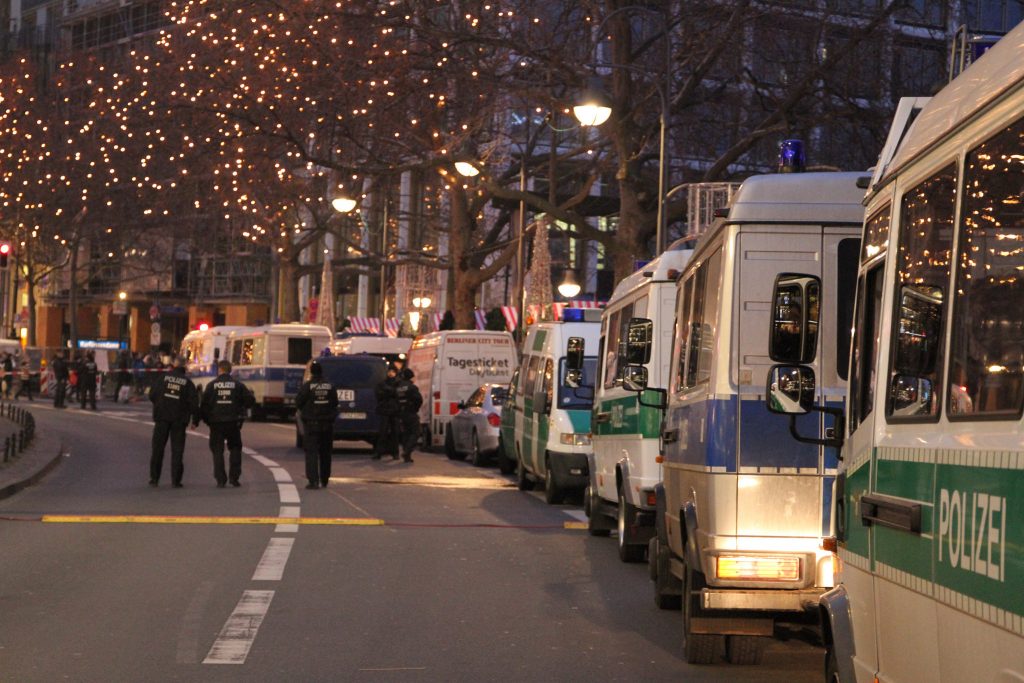 Происшествия: ИГИЛ взяло на себя ответственность за теракт в Берлине