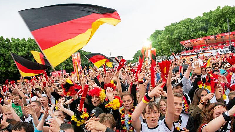 Футбол: ЕВРО-2024 приглашают на немецкие стадионы