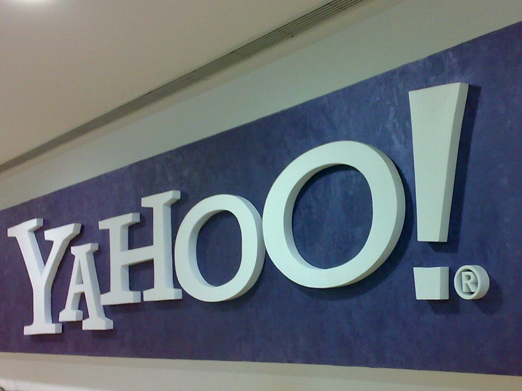 Технологии: Yahoo! сменит название