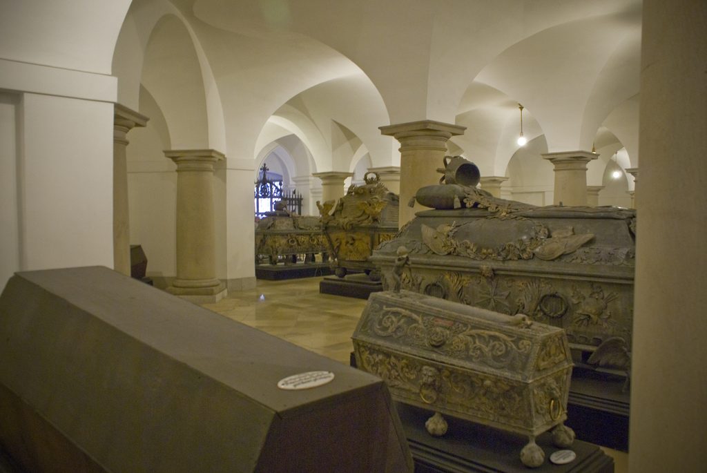 Культура: В Берлинском соборе обнаружили таинственный саркофаг